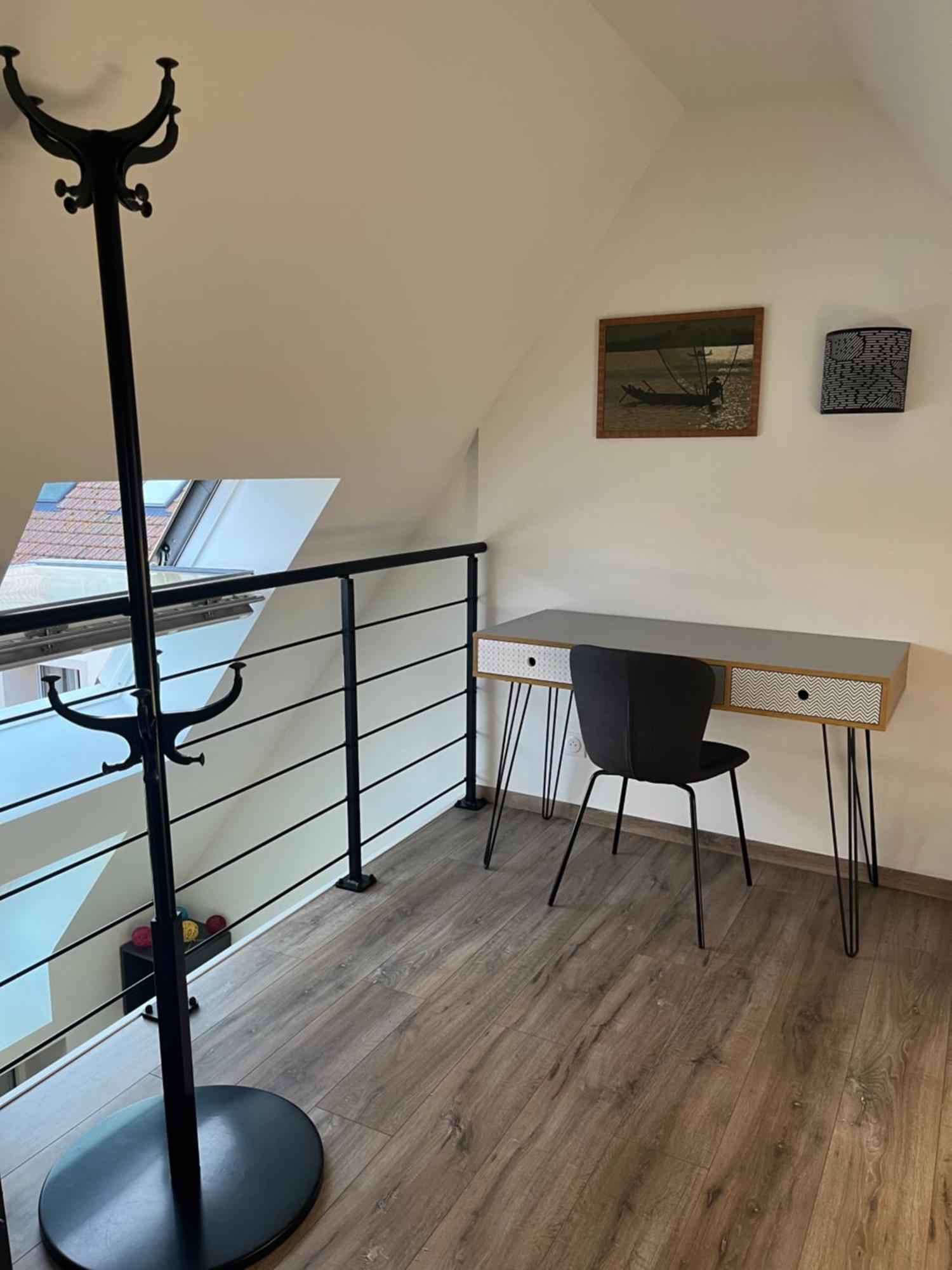 Maison Renovee Au Calme Bieville-Beuville Buitenkant foto